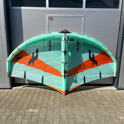 STRIKE V3 4.0m² (Demo)