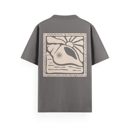 Sunny Seashell T-Shirt Basic