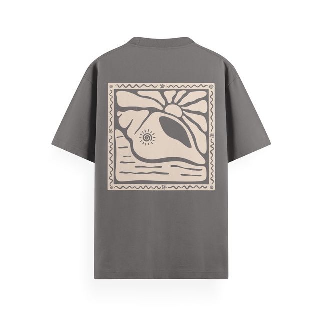 Sunny Seashell T-Shirt Basic