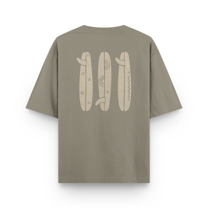 T-shirt Boho Oversize con Tavola da Surf